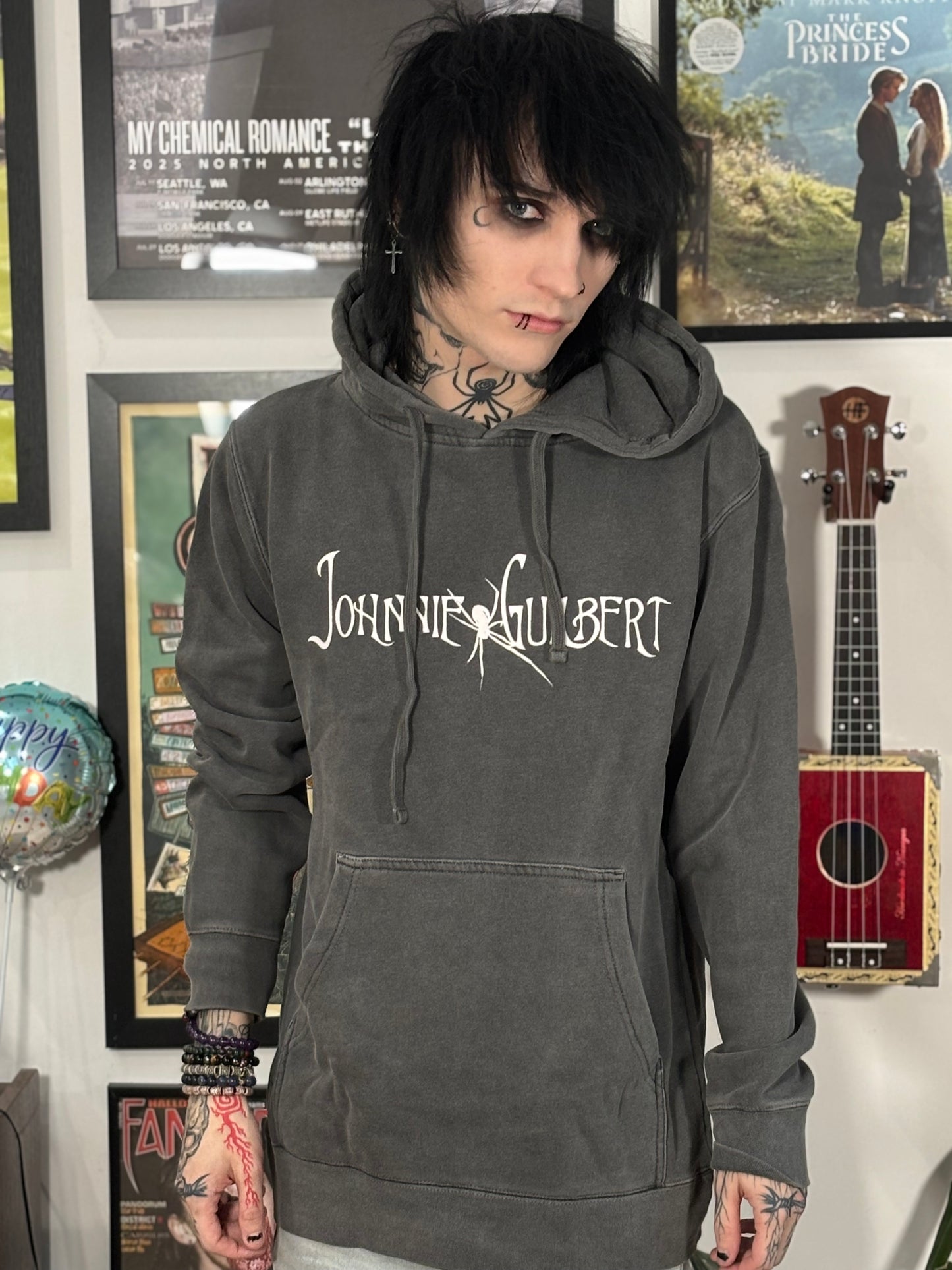 LOGO HOODIE